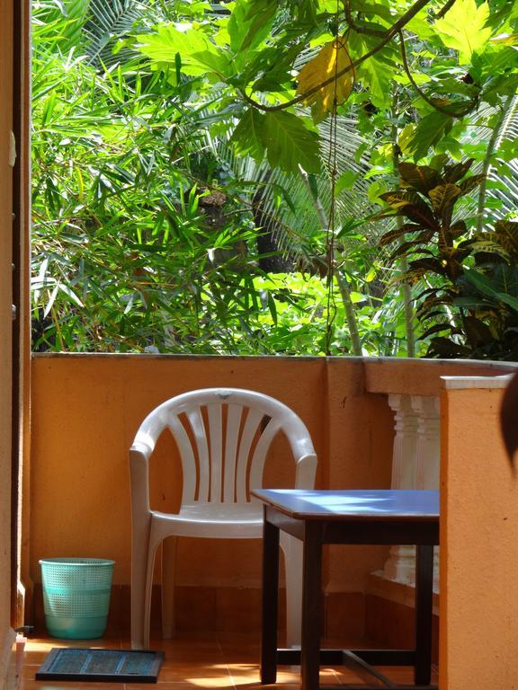 Pinto Guest House Candolim Oda fotoğraf