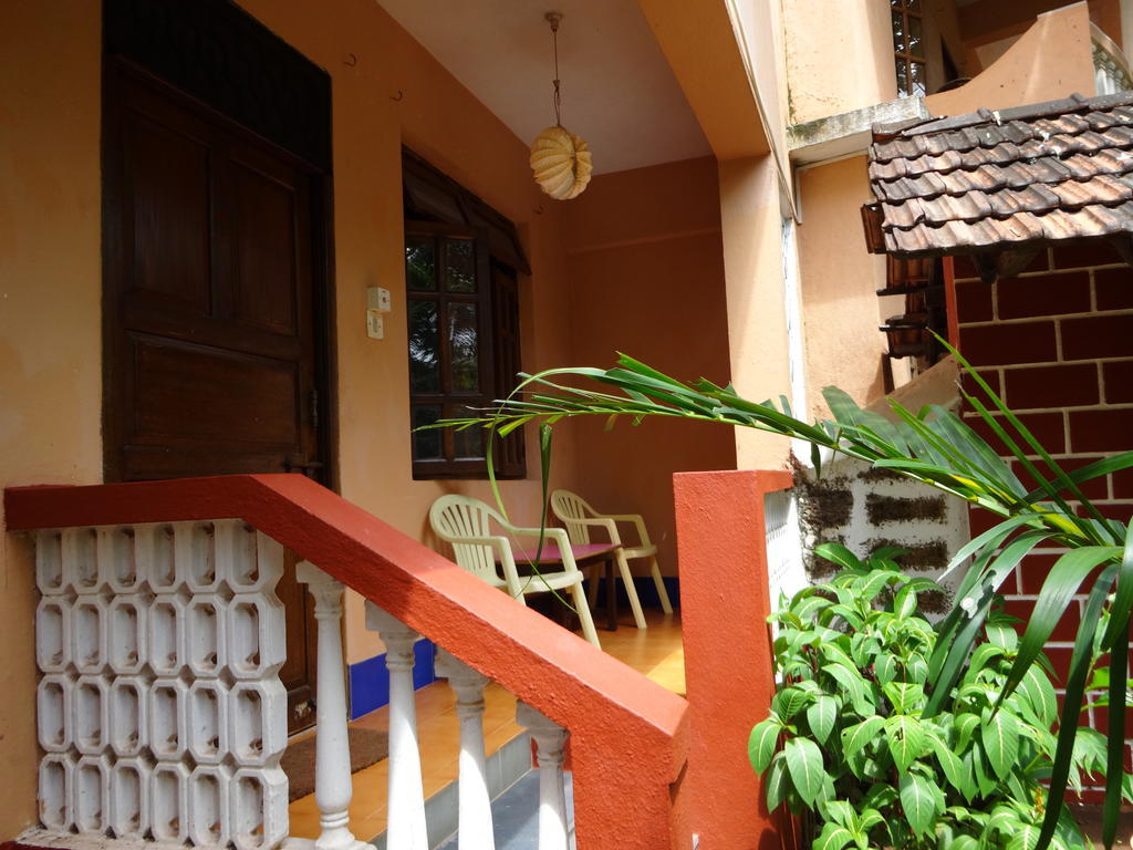 Pinto Guest House Candolim Oda fotoğraf