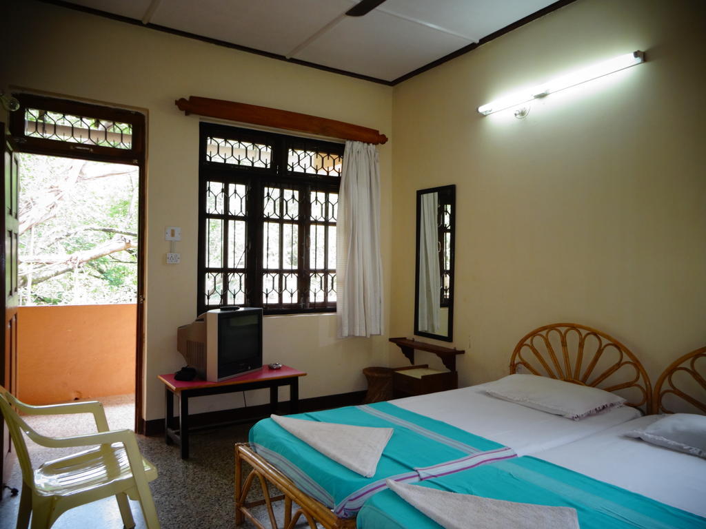 Pinto Guest House Candolim Oda fotoğraf